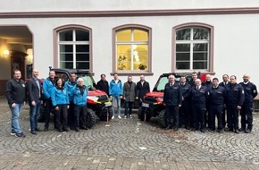 Kreisfeuerwehrverband Neunkirchen: FW LK Neunkirchen: Gemeinsam stark im Katastrophenschutz: Übergabe eines vielseitigen Einsatzfahrzeuges an die Feuerwehr Illingen