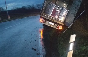 Polizei Minden-Lübbecke: POL-MI: Alkoholisierter Lkw-Fahrer fährt in Straßengraben