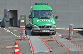 Polizei Mettmann: POL-ME: Polizei bietet Wohnwagen- und Wohnmobil-Verwiegungen an - Mettmann - 2107017