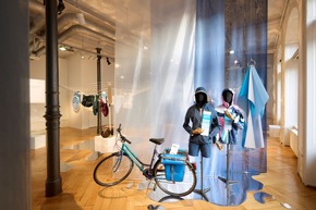 "Circle of Water. Textilien im Fluss" Ausstellungseröffnung am 8.11.2024