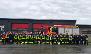 Freiwillige Feuerwehr Kalkar: Feuerwehr Kalkar: Starke Zusammenarbeit: Grundausbildung der Freiwilligen Feuerwehr Stadt Kalkar und Gemeinde Bedburg-Hau erfolgreich beendet