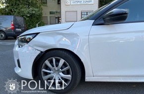 Polizeipräsidium Westpfalz: POL-PPWP: Beim Abbiegen Unfall gebaut