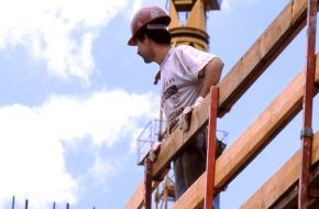 BG BAU Berufsgenossenschaft der Bauwirtschaft: Rekordtief bei den Arbeitsunfällen in der Bauwirtschaft