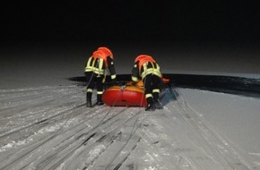 Feuerwehr Kaarst: FW-NE: Eisrettungsübung am kleinen Kaarster See