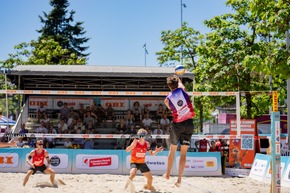 MM: Beachvolleyball auf dem Barfüsserplatz mit Basler Spitzenspielern