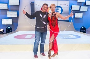 ZDF: Hula-Hoop-Weltrekordhalterin Alesya Gulevich bei "1, 2 oder 3" im ZDF (FOTO)