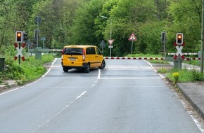 Deutscher Verkehrssicherheitsrat e.V.: "Beschränktes" Verhalten kann tödlich sein / DVR gibt Tipps zur Sicherheit an Bahnübergängen