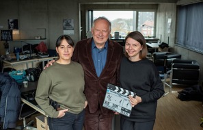 NDR / Das Erste: Ein neuer Fall für Axel Milberg und Almila Bagriacik: Drehstart für den Kieler "Tatort: Borowski und das zweite Leben" (AT)