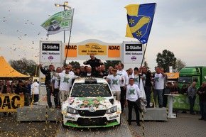 Historischer Erfolg: Kreim/Christian verteidigen Titel und krönen SKODA zum deutschen Rekordchampion (FOTO)