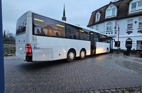 Polizeiinspektion Wilhelmshaven/Friesland: POL-WHV: Verkehrsunfall in Varel