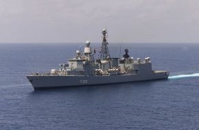 Presse- und Informationszentrum Marine: Marine - Pressemeldung / Pressetermin: Fregatte "Emden" läuft zum ATALANTA-Einsatz aus