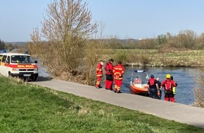 Feuerwehr Hattingen: FW-EN: Kanu mit zwei Personen gekentert. Großaufgebot an Rettungskräften im Einsatz