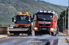 Polizeidirektion Trier: POL-PDTR: Ungewöhnlicher Verkehrsunfall verursacht großen Stau
