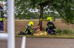 Feuerwehr Flotwedel: FW Flotwedel: Feuerwehr und Rettungsdienst proben gemeinsam den Ernstfall / Drei Verletzte nach Verkehrsunfall
