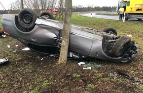 Polizei Münster: POL-MS: Alleinunfall an der Autobahn 31 - zwei Schwerverletzte