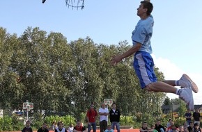 Polizeidirektion Bad Segeberg: POL-SE: Elmshorn - Nachtrag/Fotos zu Streetball-Turnier in Elmshorn