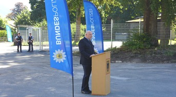 Bundespolizeidirektion München: Bundespolizeidirektion München: Bundespolizei mit neuer Dienststelle im Werdenfelser Land / Bundespolizeirevier Garmisch-Partenkirchen eingeweiht und offiziell eröffnet