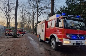 Freiwillige Feuerwehr Bad Segeberg: FW Bad Segeberg: Feuerwehr Bad Segeberg bei vier Alarmen innerhalb 24 Stunden gefordert- Notruf erreichte direkt das Feuerwehrhaus