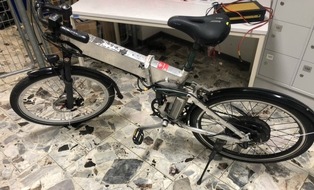 Polizei Münster: POL-MS: Mit selbstgebasteltem Motor-Fahrrad mit 50 bis 60 km/h auf der Überholspur