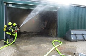 Polizeiinspektion Stade: POL-STD: Großfeuer in Assel - 150 Feuerwehrleute im Einsatz