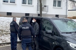Bundespolizeidirektion München: Bundespolizeidirektion München: Nach intensiven Ermittlungen - Vier Schleuser in Haft