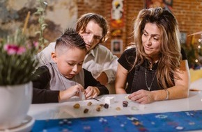 Stiftung Lesen: Themenmeldung: Winterliche Tipps für schöne Lesemomente zu Hause