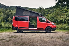 Au Suisse Caravan Salon, Ford présente en première suisse les nouvelles variantes Active et Trail de sa gamme Nugget.