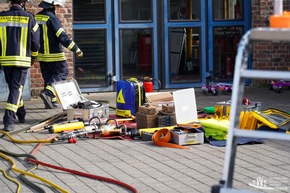 FW Hennef: Lehrgang technische Hilfeleistung erfolgreich beendet