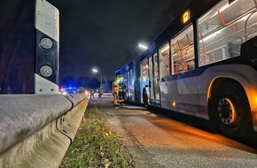 Feuerwehr Neuss: FW-NE: Folgemeldung: 75 Einsätze | Sturmtief Zeynep erreichte Peak in Neuss gegen 19 Uhr