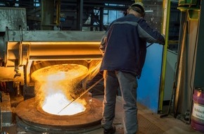 Effizienz-Agentur NRW: Eisengießerei Theodor Schultz GmbH & Co. KG aus Warendorf investiert in moderne Schmelztechnologie