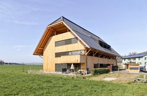 Zehnder Group Deutschland GmbH: Korrekturversand: Zehnder Reportage: Modularer Holzbau mit flexibler L&uuml;ftungserweiterung