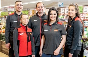 NORMA: NORMA: Stylishe Arbeitskleidung mit Öko-Siegeln und Bio-Baumwolle für über 15.000 Mitarbeiter und Mitarbeiterinnen! / Nürnberger Discounter setzt im gesamten Unternehmen auf Nachhaltigkeit (FOTO)