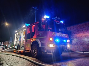 FW-SE: Dachstuhlbrand eines Abbruchhauses