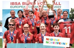 Madame Moneypenny GmbH: Kampf um gleiche Chancen im Fußball: Madame Moneypenny stärkt den Frauen des Blinden-Nationalteams den Rücken
