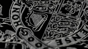 ASTON MARTIN COMMENCES USE OF NEW ROYAL WARRANT BY APPOINTMENT TO HIS MAJESTY THE KING