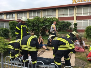 Feuerwehr Kalkar: Erfolgreiche Großübung im Wunderland Kalkar.