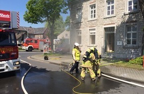 Feuerwehr Stolberg: FW-Stolberg: Vier Einsätze in einer Stunde - Wohnungsbrand, Verkehrsunfall, unklare Rauchentwicklung, Tierrettung