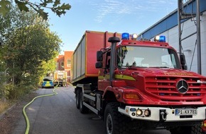 Kreisfeuerwehrverband Pinneberg: FW-PI: Feuer in Kabelschacht sorgt f&uuml;r starke Rauchentwicklung in Industriegeb&auml;ude
