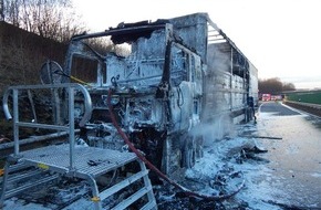 Verkehrsdirektion Koblenz: POL-VDKO: Lkw-Brand