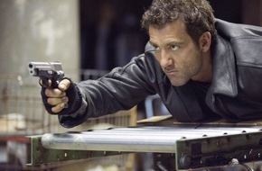 ProSieben: Vollgeschossene Windeln: Clive Owen in "Shoot 'Em Up" am Sonntag auf ProSieben