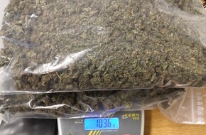 Bundespolizeidirektion Sankt Augustin: BPOL NRW: Fahndungserfolg der Bundespolizei; Pärchen mit einem Kilogramm Marihuana auf der B 54 in Gronau festgenommen