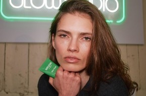 Weleda AG: WELEDA x Stella McCartney: Paris Fashion Week / Skin Food: 100 years of loving skin