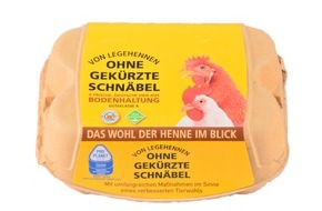 PENNY Markt GmbH: Frohe Ostern auch für Hühner: Eier von Hennen mit ungekürzten Schnäbeln bei PENNY / Erster Discounter mit bundesweitem Angebot an Eiern von unversehrten Legehennen