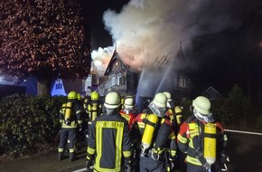 Kreisfeuerwehr Rotenburg (W&uuml;mme): FW-ROW: Wohnhausbrand in Rotenburg - Gro&szlig;brand in der Nacht