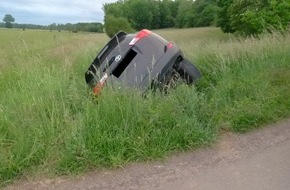 Polizei Minden-Lübbecke: POL-MI: Toyota gerät bei mutmaßlicher Trunkenheitsfahrt in Graben