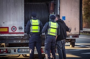 Kreispolizeibeh&ouml;rde Unna: POL-UN: Fr&ouml;ndenberg - Sondereinsatz Schwerlastkontrollen und Sozialvorschriften