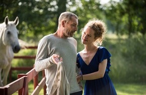 ZDF: Vater-Tochter-Duo im ZDF-"Herzkino": "Inga Lindström: Zurück ins Morgen" mit Heikko und Klara Deutschmann (FOTO)