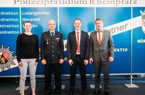 Polizeipräsidium Rheinpfalz: POL-PPRP: Wechsel in der Leitung der Zentralen Kriminalinspektion Ludwigshafen und der Kriminalinspektion Ludwigshafen