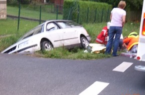 Polizeiinspektion Hildesheim: POL-HI: WEENZEN - Verkehrsunfall mit tödlichem Ausgang vom 02.08.2006, 20.30 Uhr