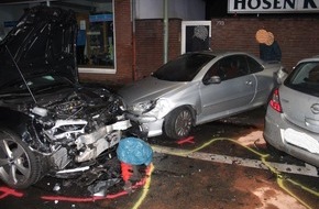 Polizei Duisburg: POL-DU: Rheinhausen: Verkehrsunfall beim Wendemanöver - drei Verletzte